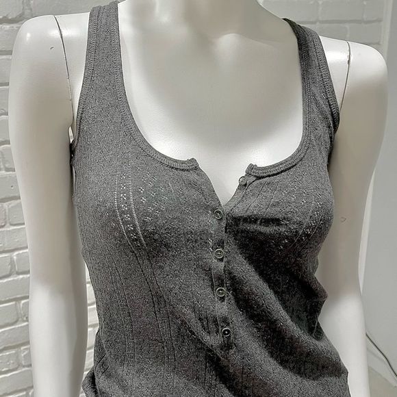 ZADIG & VOLTAIRE “DONELLI” GRAY TEXTURED CLOVER PATTERN HENLEY PIQUÉ TANK TOP - Picture 9 of 16